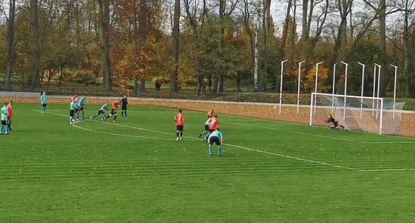 wideo: MKS Ciechanów