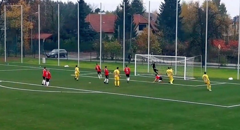 wideo: MKS Ciechanów
