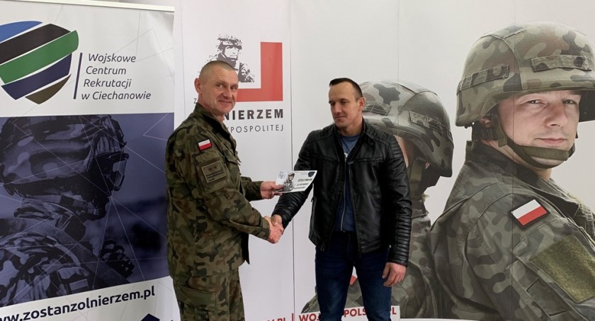 Pierwsza decyzja nowego szefa: o przyjęciu w szeregi Terytorialsów, fot. WCR