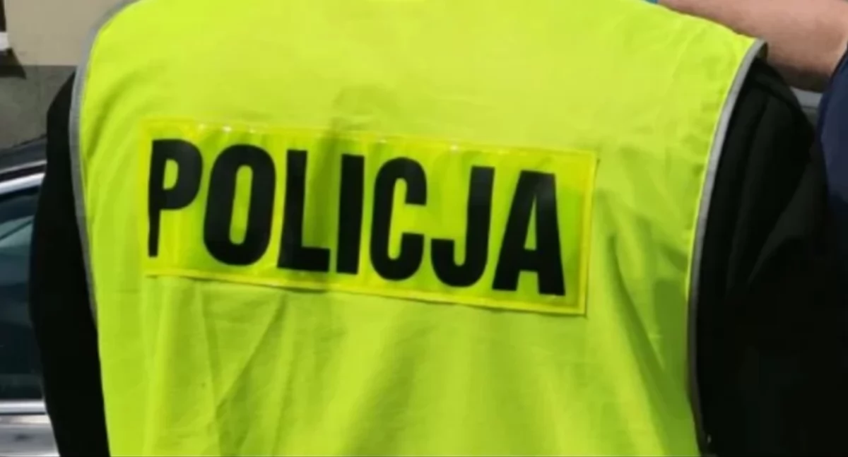 Policyjne interwencje, Mieszkanka Ciechanowa straciła tysięcy złotych - zdjęcie, fotografia