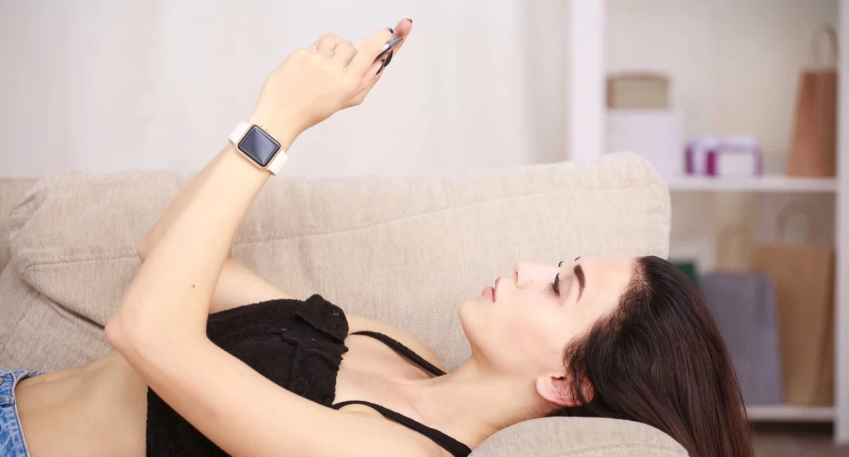 Porady i ciekawostki, Najlepsze akcesoria Apple Watch dopasować paski szkło ochronne - zdjęcie, fotografia