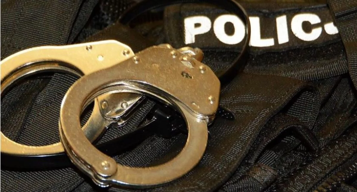Poszukiwani/Zaginieni, Ścigany listem gończym latek zatrzymany przez policję Ciechanowa - zdjęcie, fotografia