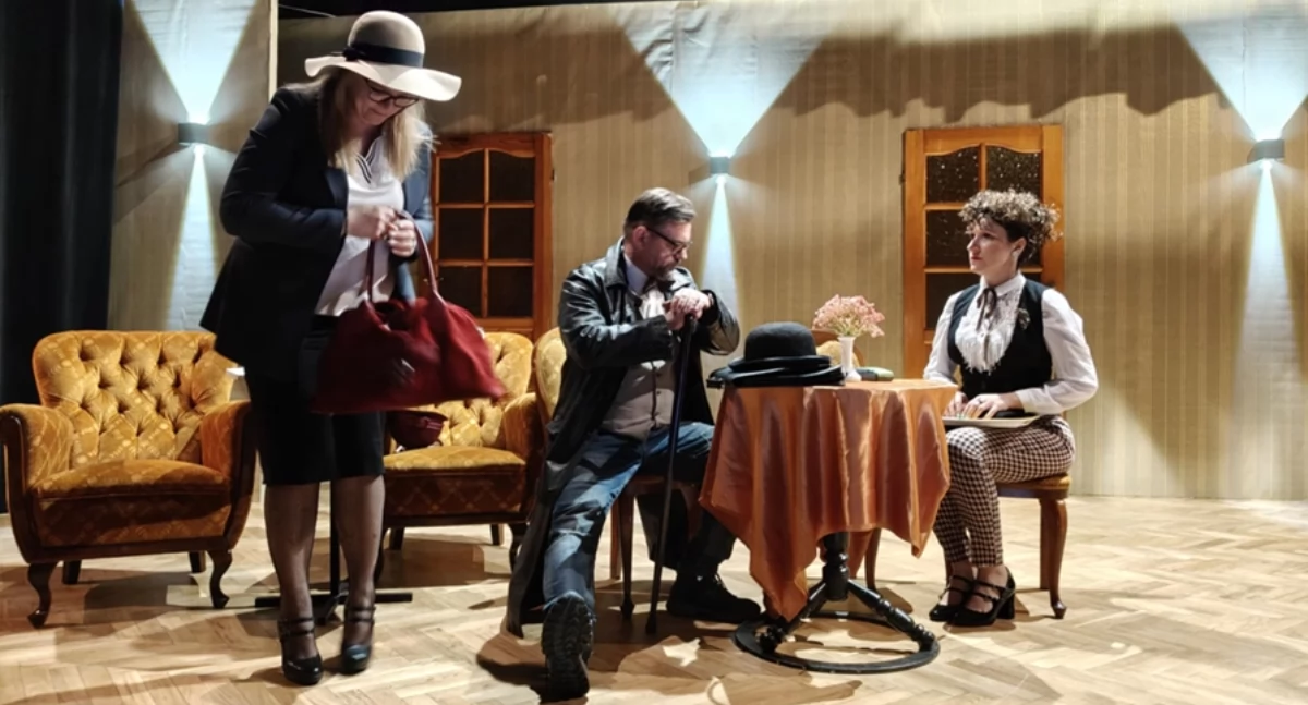 Teatr, Glinojecki teatr zaprasza swoją najnowszą sztukę - zdjęcie, fotografia