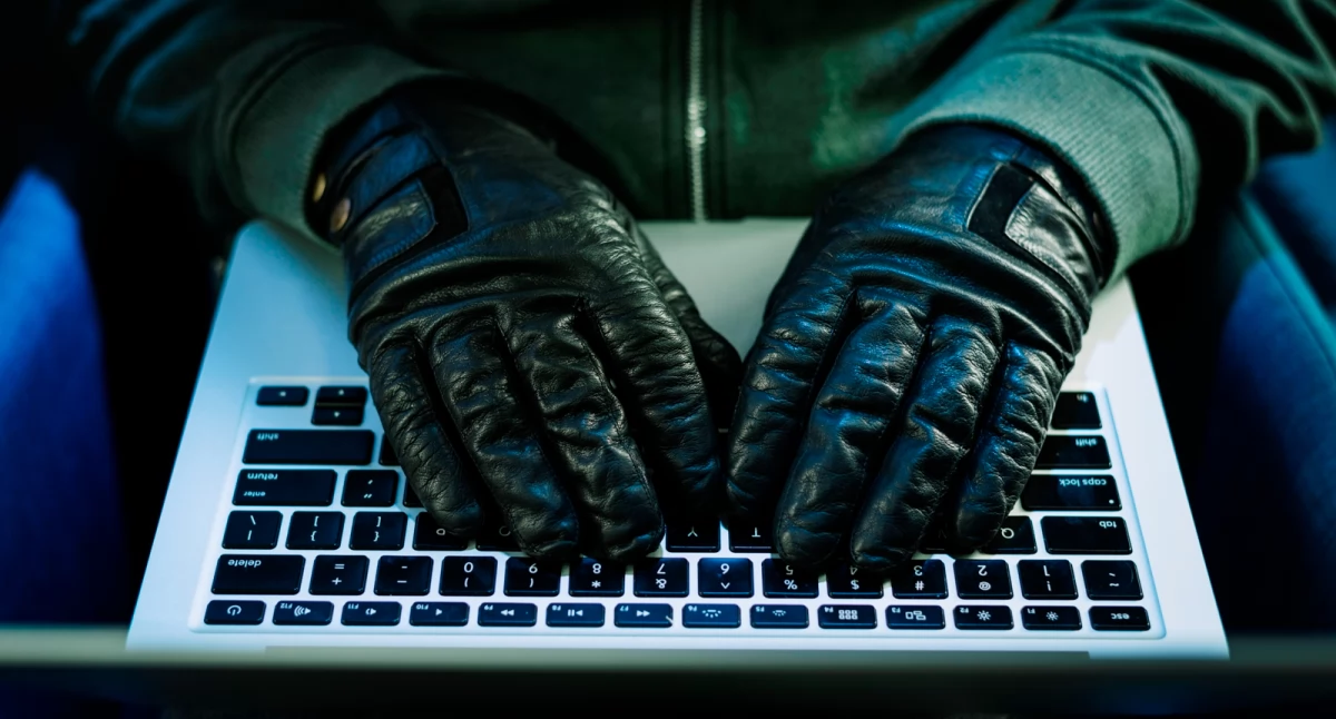 Porady i ciekawostki, Oszustwa internetowe chronić robić ataku - zdjęcie, fotografia