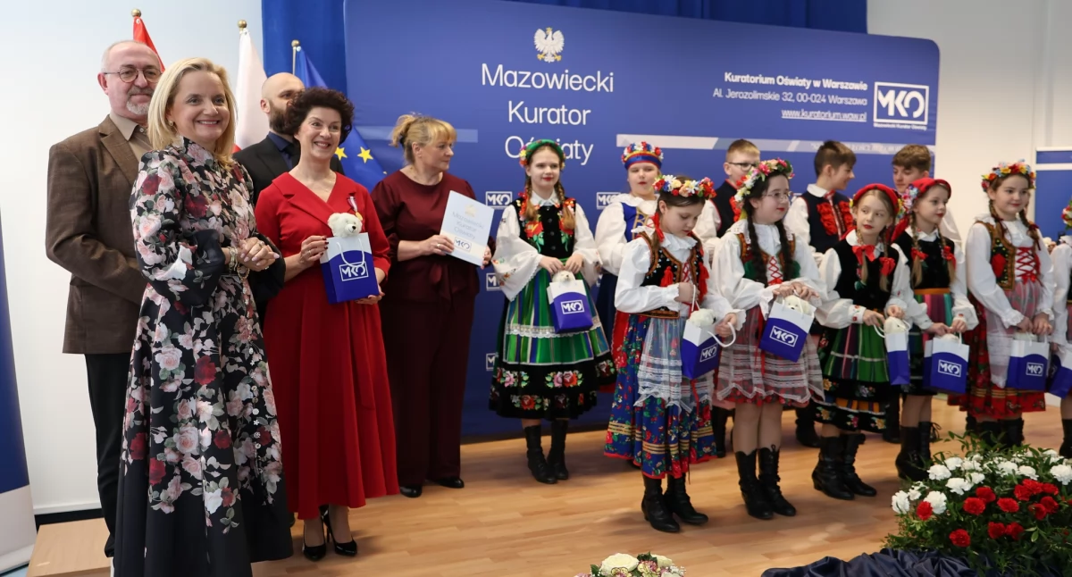 fot. Starostwo Powiatowe w Ciechanowie, Urząd Gminy Ciechanów, Kuratorium Oświaty w Warszawie