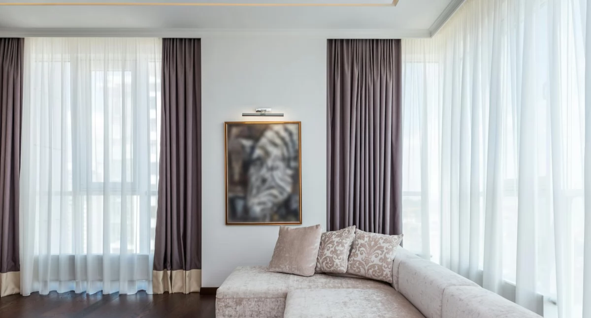 Porady i ciekawostki, dobrać firany salonu wnętrze było jasne eleganckie - zdjęcie, fotografia