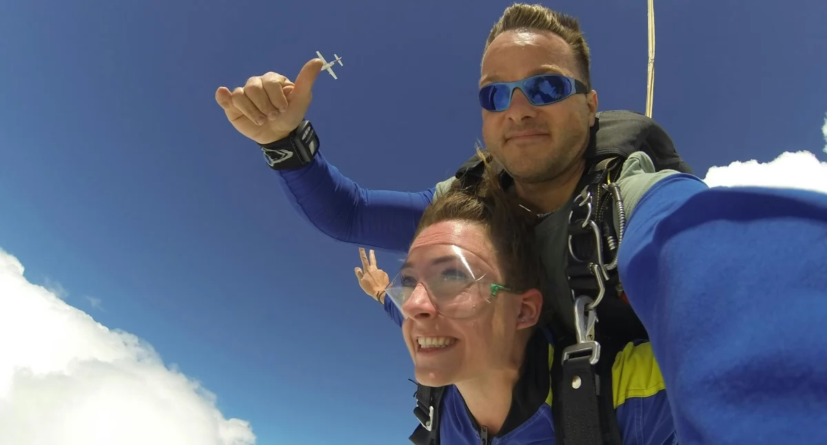 Porady i ciekawostki, Flyspot Warszawie grawitacja przestaje mieć znaczenie - zdjęcie, fotografia