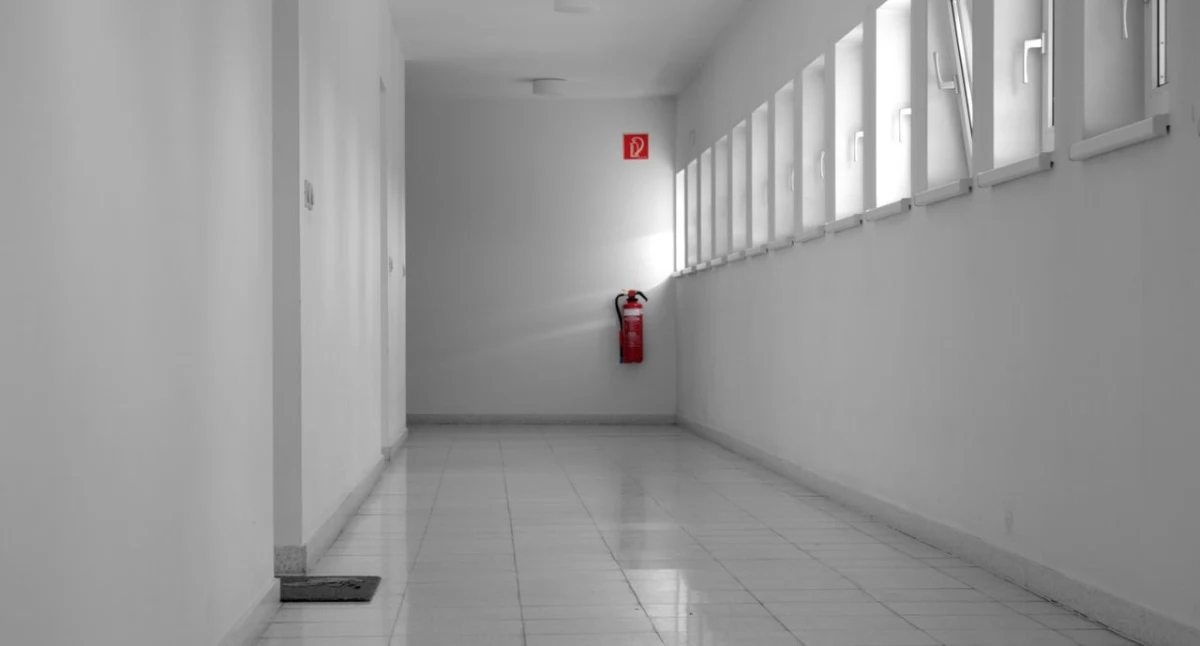 Porady i ciekawostki, powinna zawierać dokumentacja ppoż zakładzie - zdjęcie, fotografia