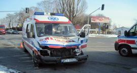 Wypadek ambulnasu - Ciechanów 