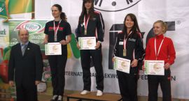 GP Dzialoszyn, 12.04.2013 020 Ilona i Magda