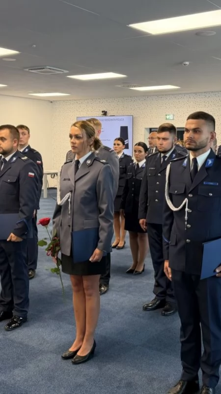 Awanse dla funkcjonariuszy z Ciechanowa. Za nami Święto Policji [zdjęcia]