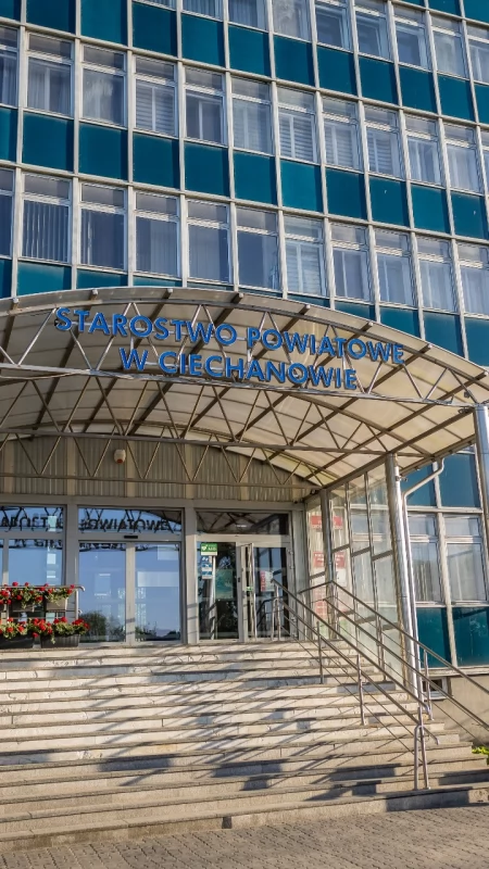 Tyle zarobili członkowie Zarządu Powiatu Ciechanowskiego i kierownicy jednostek