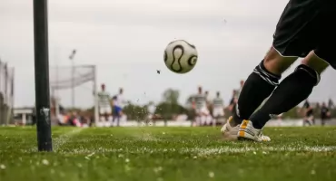 MKS Ciechanów wraca do gry. Piłkarska okręgówka wznawia rozgrywki