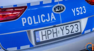 Pijany kierowca zatrzymał się w Ciechanowie na środku drogi