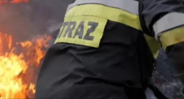 Z ostatniej chwili: Pożar domu koło Ciechanowa. Trwa akcja gaśnicza 
