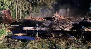 Dom doszczętnie spłonął. Pożar w powiecie ciechanowskim