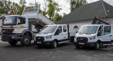 Powiatowa jednostka kupiła nowe samochody [zdjęcia]