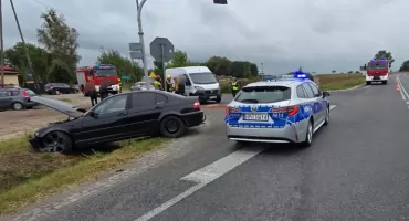 Z ostatniej chwili: Wypadek na drodze Ciechanów-Płońsk. Trzy auta rozbite, dwie osoby poszkodowane