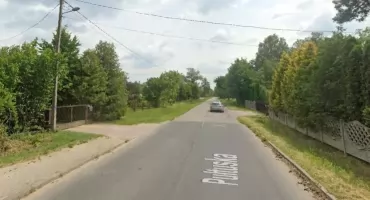 Mieszkańcy piszą petycję, interweniuje radny. Walczą o chodnik