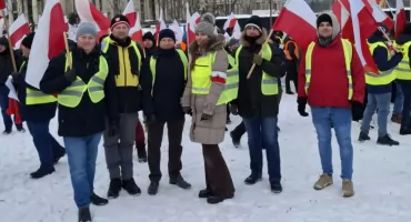 Rolnicy z powiatu ciechanowskiego protestują w Warszawie [zdjęcia]