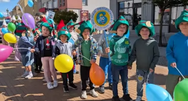 Krasnoludki opanowały ciechanowski deptak! Za nami barwna parada [fotorelacja]