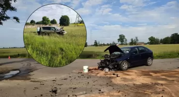 Zderzyli się na skrzyżowaniu. Dwie osoby wymagały pomocy [zdjęcia]