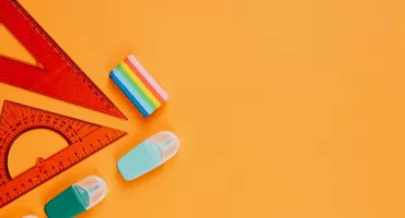  Podstawowe przybory szkolne – co warto kupić?