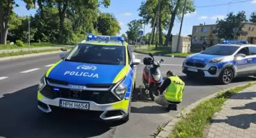 Pijany na skuterze uciekał przed policją i uderzył w radiowóz