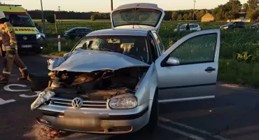 Groźne zdarzenie na przejeździe kolejowym [zdjęcia]