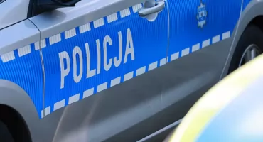 Uderzył ratownika medycznego, znieważył policjanta. Agresywny 22-latek na SOR-ze