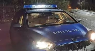 Pijany przewoził czworo pasażerów w Ciechanowie. Podawał się za brata, bo nie miał prawa jazdy
